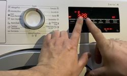 Çamaşır makinesinin bu moduna dikkat: Kıyafetleri tüylendiriyor