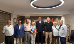 CHP'nin önceki dönem ilçe başkanlarından Güç'e destek: "Örgütümüzün yanındayız"