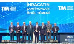 Ege ihracatında gurur gecesi! Şampiyonlar ödüllendirildi