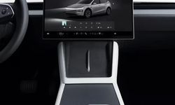 Eski Tesla Model Y'ye fanlı kablosuz şarj geliyor, telefon ısınması bitiyor