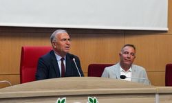 Gaziemir Belediyesi’nde “Kent Etiği ve Yönetim Kültürü” konferansı düzenlendi