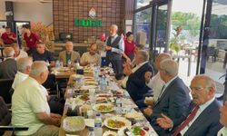 İzmir Buca'daki acı kan davasına dönüşmedi: İki aile barış yemeğinde bir araya geldi
