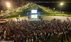 İzmir meydanları tribüne çevriliyor! Bizim çocukların maçları dev ekranlarda!