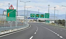 İstanbul ve Ankara'dan İzmir'e gidiş geliş otoyol ücreti ne kadar? Aradaki fark dudak uçuklatıyor!