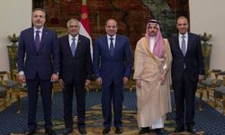 Kahire'de kritik zirve öncesi üst düzey kabul! Bakan Fidan, Sisi ile görüştü!