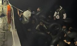 İzmir açıklarında 45 düzensiz göçmen yakalandı!