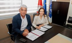 Karşıyaka'da memurların yüzünü güldüren imza!