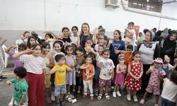 Konak’ta çocuklar için renkli etkinlik: Mutlu Çocuklar Sokağı büyük ilgi gördü