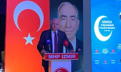 MHP'li Adan İzmir'de konuştu: " Birlik ve beraberliği İzmir'de gördüm"