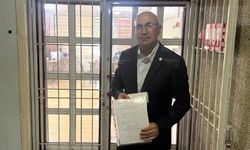 CHP Şanlıurfa Milletvekili Mahmut Tanal Noter'e koştu! Olağanüstü kurultay için ilk imzalar tamam!