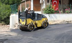 Tatilciler gelmeden yollar yenileniyor: Menderes’te sahil seferberliği