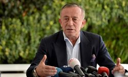Ali Ağaoğlu kaç kere evlendi? Ali Ağaoğlu'nun kaç çocuğu var, isimleri ne?