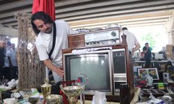 Tüketmeye inat restorasyon!  Yadigarları ücretsiz tamir ediyorlar!