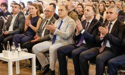 Ortak akılla 2040 vizyonu! İzmir'in ulaşım geleceği şekilleniyor!