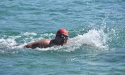 Ultra Maraton Yüzücüsü Tuna Tunca buz gibi sulara meydan okuyor! Yeni rota Kuzey Kanalı...
