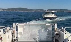 Urla açıklarında sürüklenen tekne Sahil Güvenlik tarafından kurtarıldı!