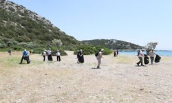 Urla’da çevre temizliği etkinliği: Koylar için gönüllü seferberliği