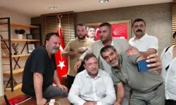 Utku Gümrükçü'nün makam odasından ilk kare geldi!  Özel'in tablosu kaldırıldı