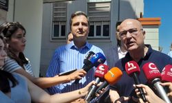 Vekil Bakan ve Yücel Emniyet önünde! " Süreçler yerel seçime kadar devam edebilir, arkadaşlarımız pırıl pırıl"