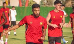 Göztepe'de yeni sezon mesaisi başladı! İlk antrenman Stoilov yönetiminde yapıldı