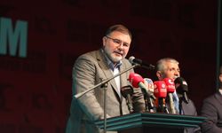 AK Partili Saygılı'dan Tugay'a sert sözler: "Verdikleri sözü tutmuyorlar, başladıkları işi bitirmiyorlar!"