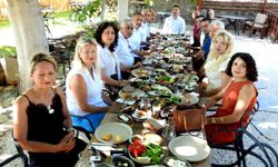 Çeşme Müftüsü Murat Yılmaz veda kahvaltısında kamu yöneticileriyle buluştu!