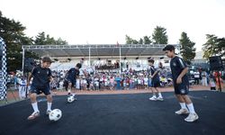 Çeşme’de yaz spor okulları 10 branşla kapılarını açtı!