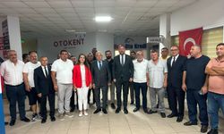 CHP heyetinden İzmir’de saha çıkarması: Esnaf ve STK’lar ziyaret edildi