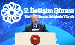 DEÜ’den İletişim Şurası’nda güçlü temsil: Geleceğin iletişimi Ankara'da masaya yatırıldı