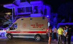 İzmir'den Ayvalık'a giden sürücü, eşiyle tartışıp hızla yola çıkınca kaza yaptı!