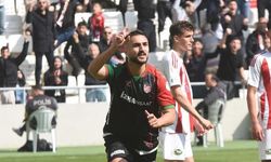 Karşıyaka'da gözler Ömer Faruk Sezgin'e çevrildi! İmzaya yakın!