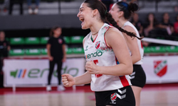 Karşıyaka’nın voleybolda milli gururu