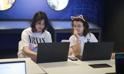 Çocuğunuz sürekli bunu yapıyorsa dikkat! Zeki çocukların sırrı bu soruda gizli