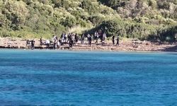 Urla'da düzensiz göçmen operasyonu: Çamur Koyu'nda 33 kişi yakalandı