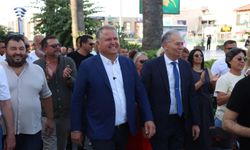CHP Urla İlçe Örgütü'nde toplu istifa! İlçe yönetimi ve 23 meclis üyesi Yeni Parti'ye geçti