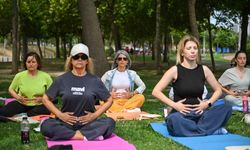 Bornova Belediyesi’nden kadınlara özel ücretsiz yoga ekinliği