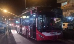 İzmir Bayındır’da ESHOT otobüsünde yangın: Motor kısmı hasar gördü