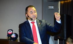 EBSO Meclis Üyesi Ahmet Özken'den İzmir'in muhalefet milletvekillerine açık çağrı: "Amasız fakatsız "HAYIR" oyu kullanmanızı talep ediyorum!"