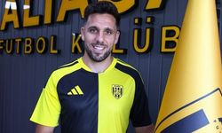 Aliağa FK'dan orta sahaya Avustralya transferi!