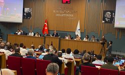 Büyükşehir Meclisi'nde parti aritmetiği netleşti! Grup başkanvekillerinden ilk mesaj!
