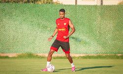 Göztepe'de yeni sezon mesaisi sürüyor! Stoilov'dan taktik ağırlıklı antrenman