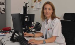 İzmirli uzmanlardan uyarı: “Güneşin etkisi yıllar sonra deri kanseri olarak ortaya çıkabilir”