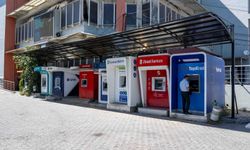 Güneşin ve yağmurun altında beklemeye son: Bornova’da kuryelere ve vatandaşa nefes aldıran adım!