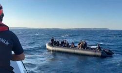 İzmir'de Çeşme ve Seferihisar’da can pazarı: Sahil güvenlik 67 hayatı kurtardı
