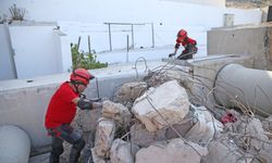 Karşıyaka’da afet seferberliği: Arama kurtarma ekibine AFAD onayı geldi