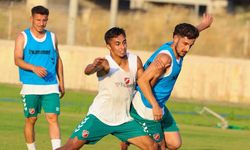 Karşıyaka’da transfer mesaisi ve lisans telaşı bir arada!