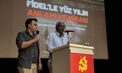 Küba Devrimi’nin lideri Castro İzmir’de anıldı!