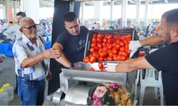 Mahallelerde kış telaşı başladı: Salça makineleri ücretsiz hizmet verecek!