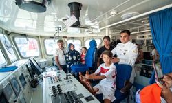 Mavi Vatan’ın efsanesi Karşıyaka’da: TCG Karşıyaka ile tarihi zafer buluşması!