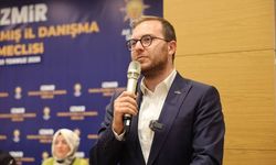 YENİ Parti Gençlik’in İzmir programına AK Parti yorumu: “Aynı tas aynı hamam, başarılar”